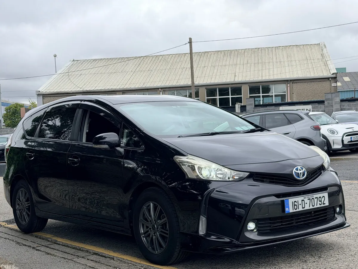 Toyota Prius MPV, Petrol Hybrid, 2016, Black