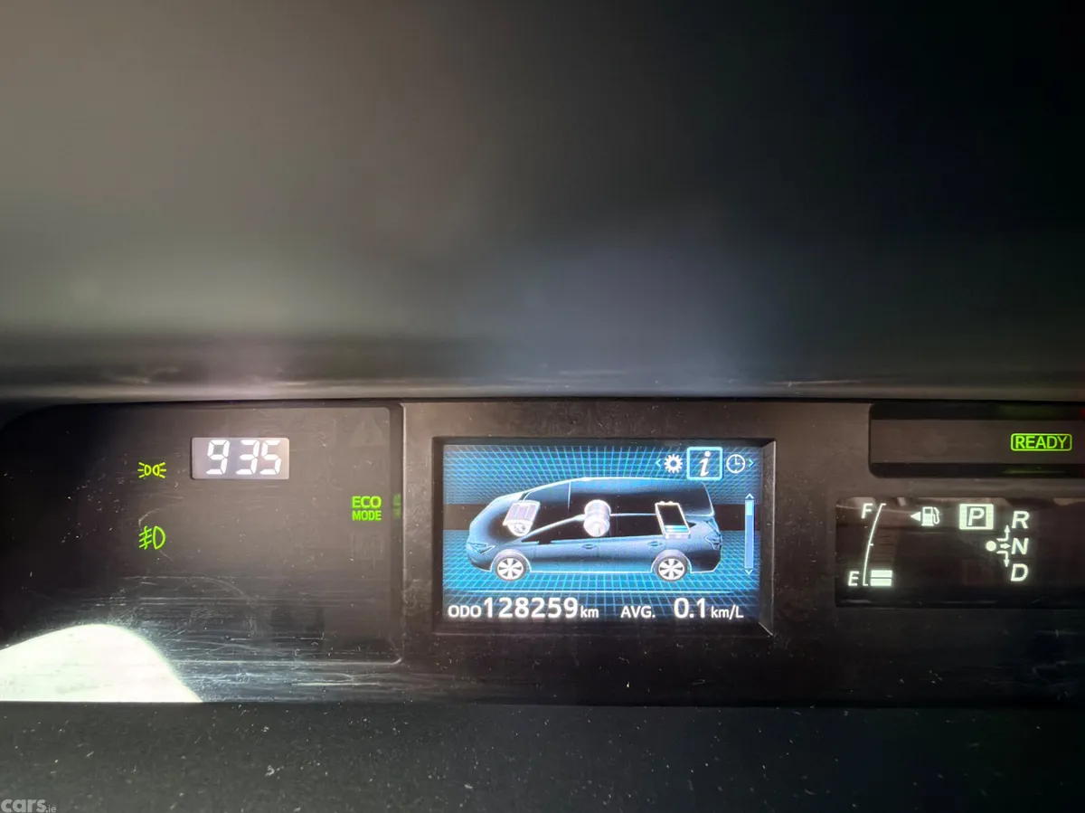 Toyota Prius MPV, Petrol Hybrid, 2016, Black
