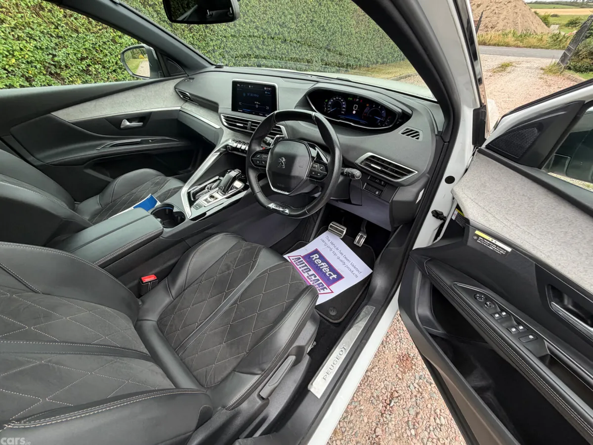 Peugeot 5008 SUV, Diesel, 2018, White