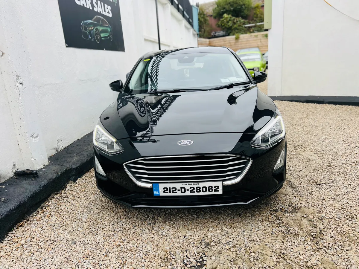 Ford Focus Hatchback, Diesel, 2021, Black