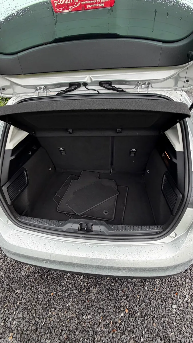 Ford Focus Hatchback, Diesel, 2021, Silver