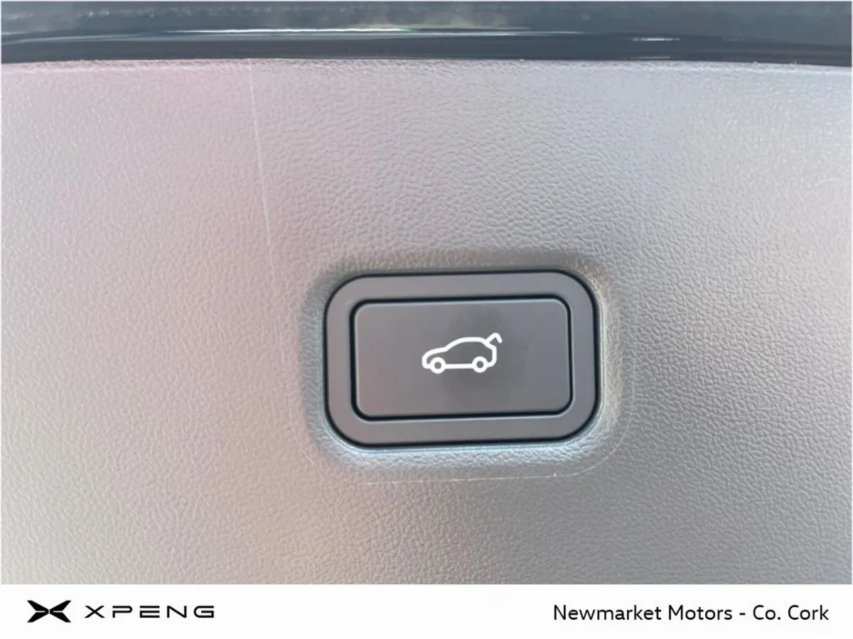 XPeng G6 SUV, Electric, 2026, Black