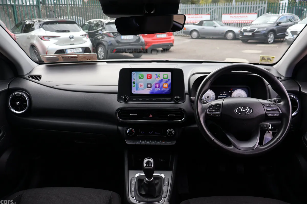 Hyundai KONA MPV, Petrol, 2022, Grey