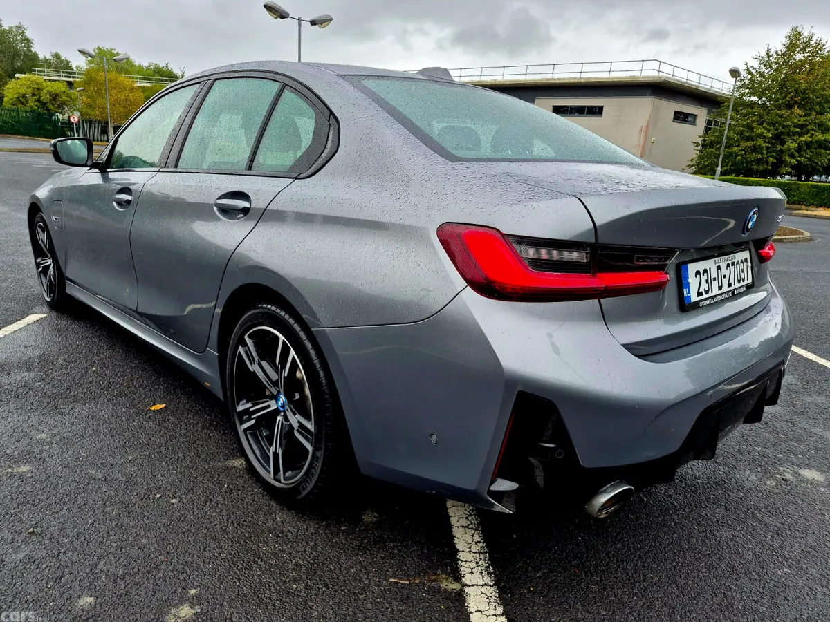 BMW 3-Series Saloon, Petrol Plug-in Hybrid, 2023, Grey