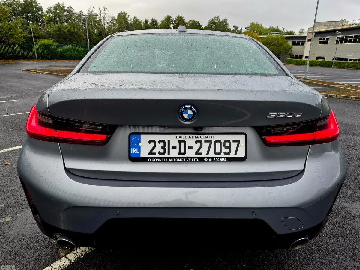 BMW 3-Series Saloon, Petrol Plug-in Hybrid, 2023, Grey