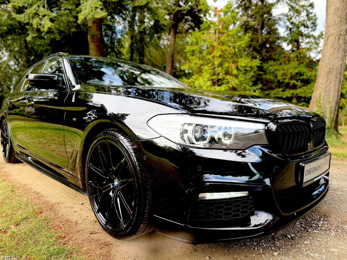 BMW 5-Series Estate, Diesel, 2018, Black