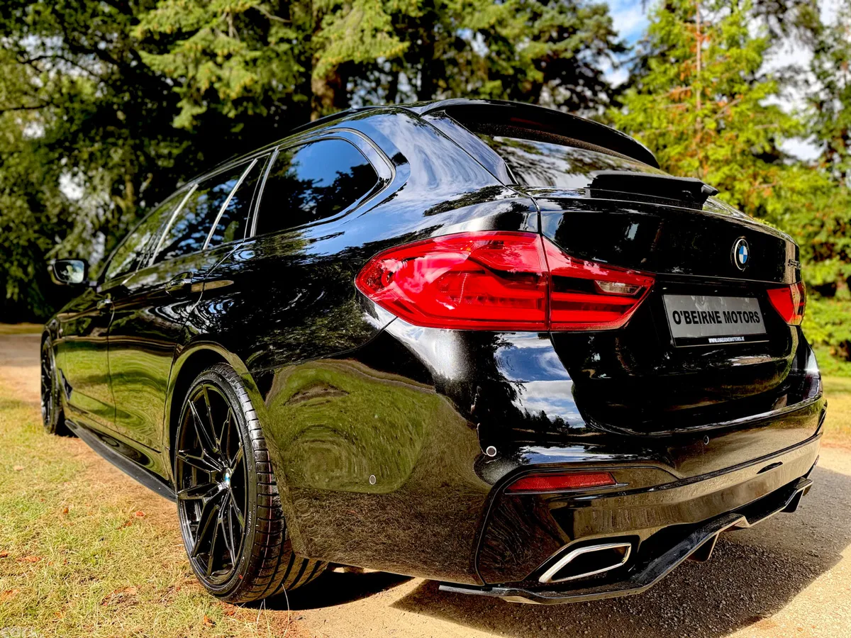 BMW 5-Series Estate, Diesel, 2018, Black