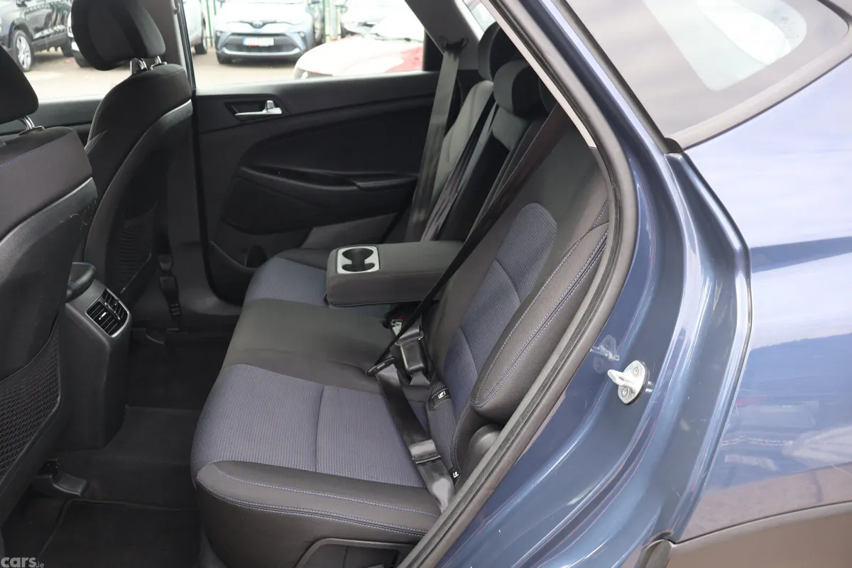 Hyundai Tucson SUV, Diesel, 2017, Blue