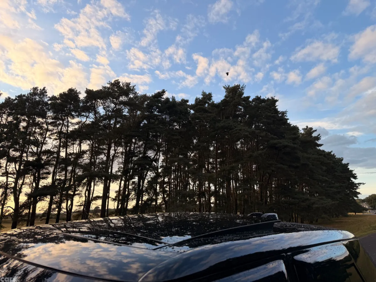 Land Rover Range Rover SUV, Petrol Plug-in Hybrid, 2023, Black