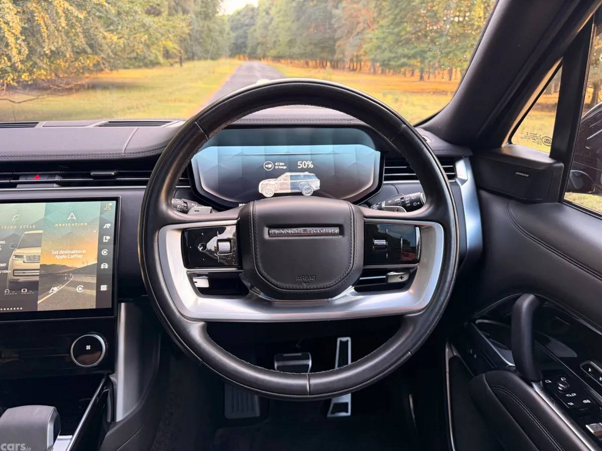 Land Rover Range Rover SUV, Petrol Plug-in Hybrid, 2023, Black
