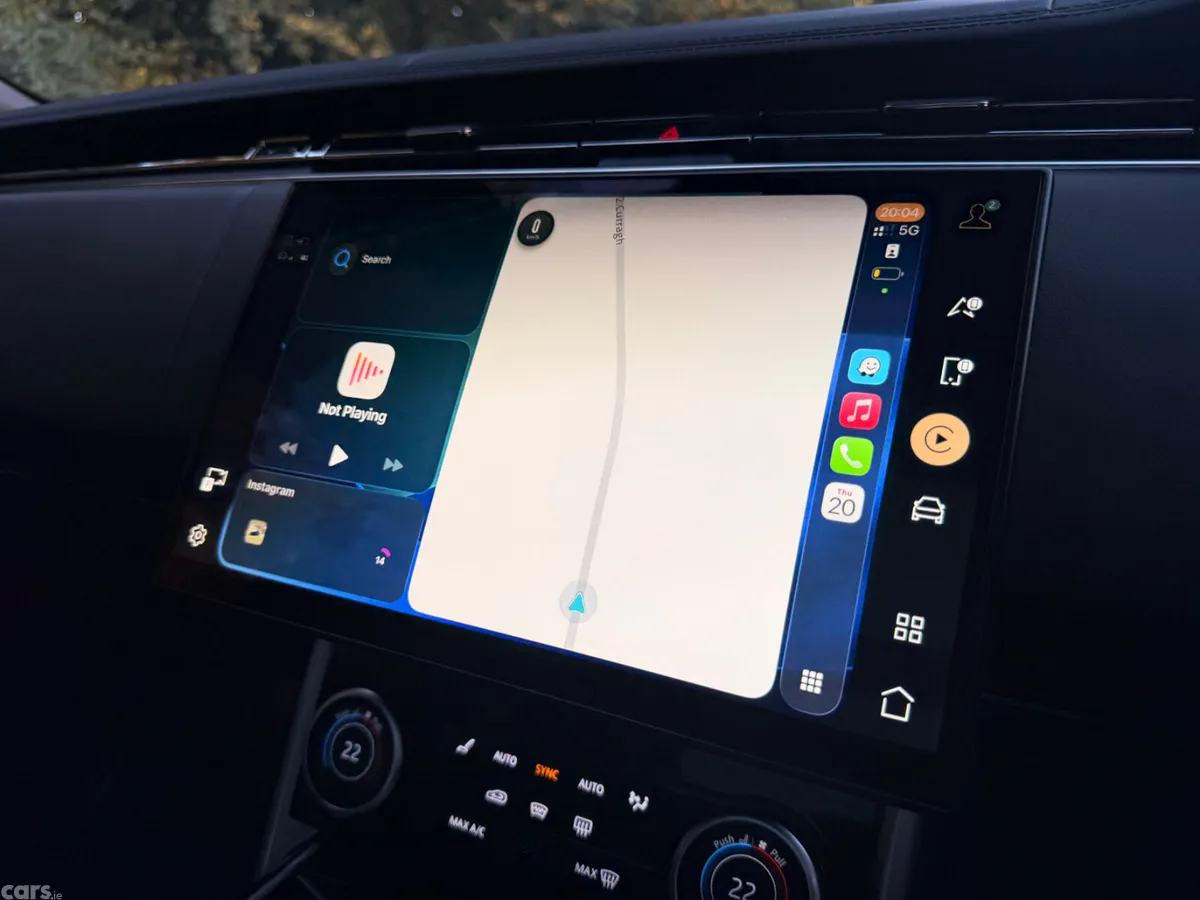 Land Rover Range Rover SUV, Petrol Plug-in Hybrid, 2023, Black