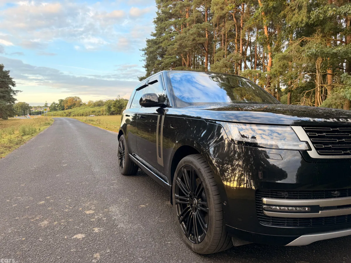 Land Rover Range Rover SUV, Petrol Plug-in Hybrid, 2023, Black
