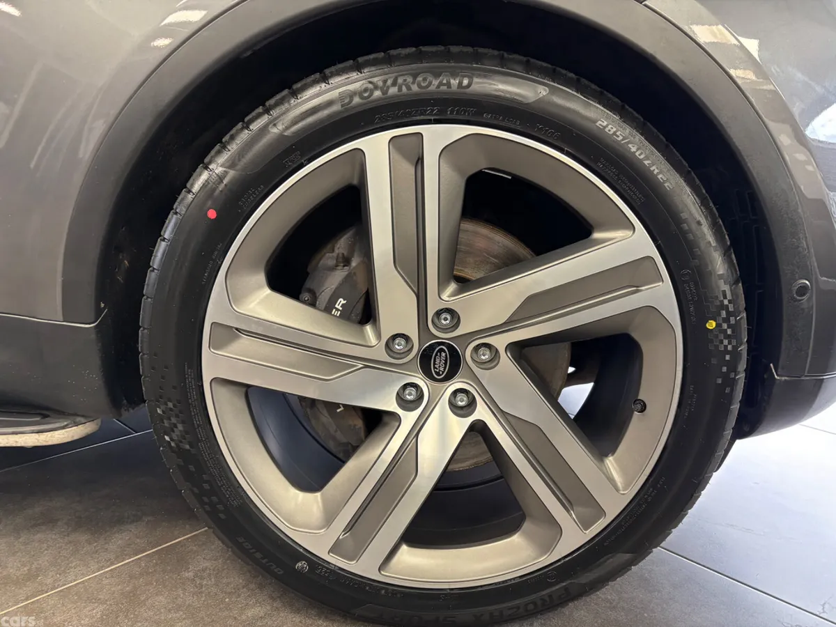 Land Rover Discovery SUV, Diesel, 2019, Grey