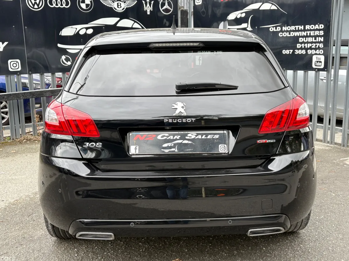 Peugeot 308 Hatchback, Petrol, 2016, Black