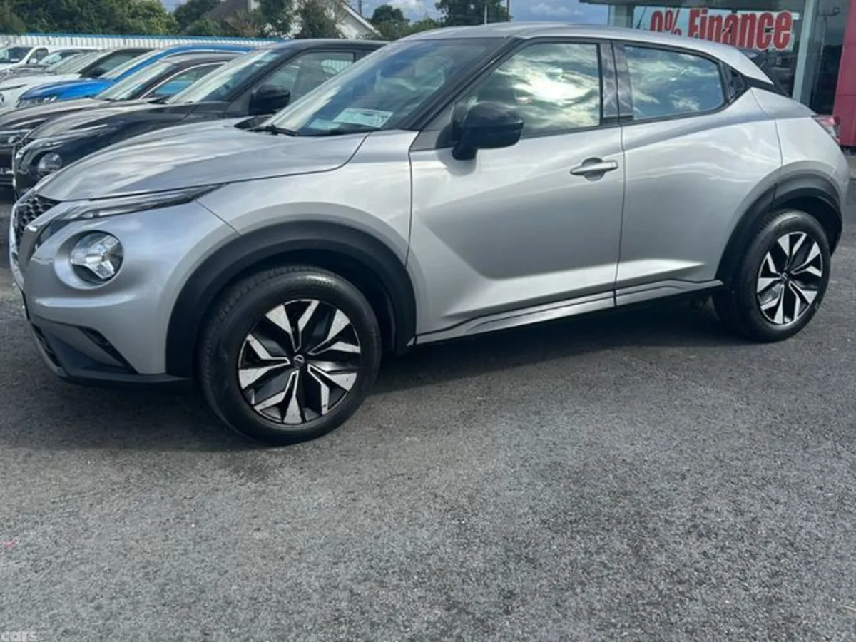 Nissan Juke MPV, Petrol, 2023, Grey