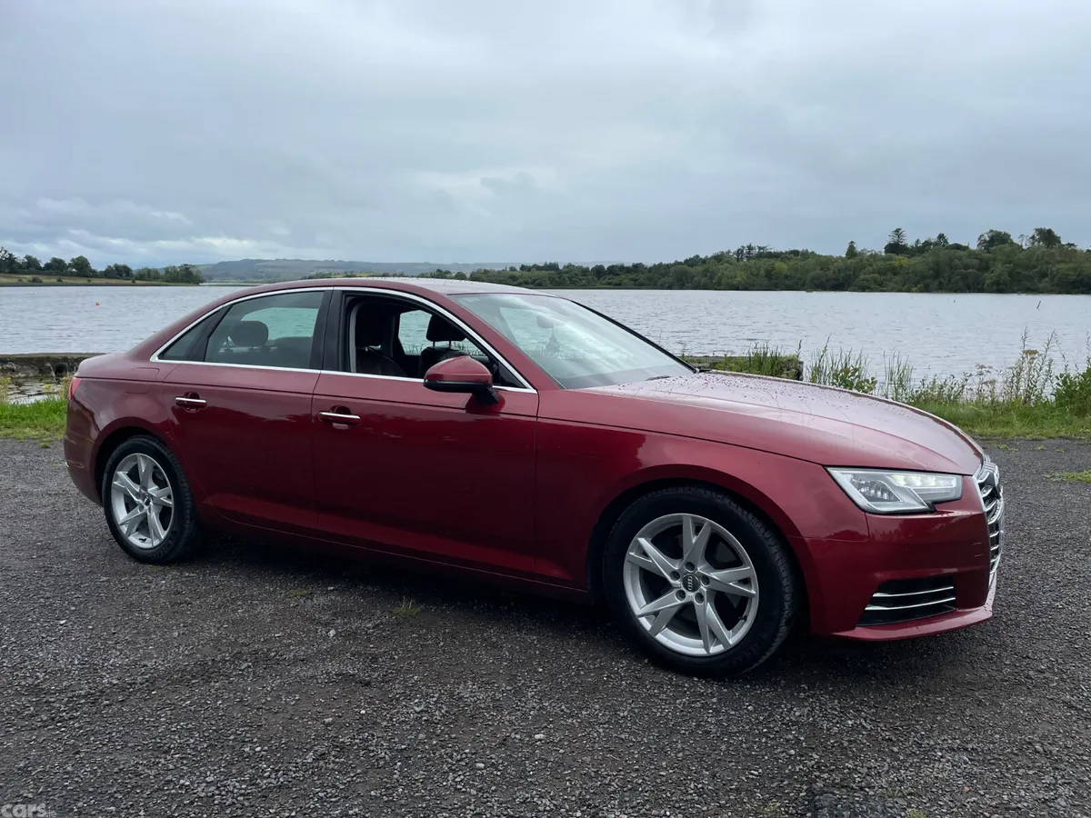 Audi A4 Saloon, Diesel, 2016, Red
