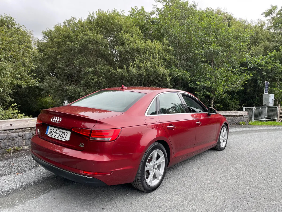 Audi A4 Saloon, Diesel, 2016, Red