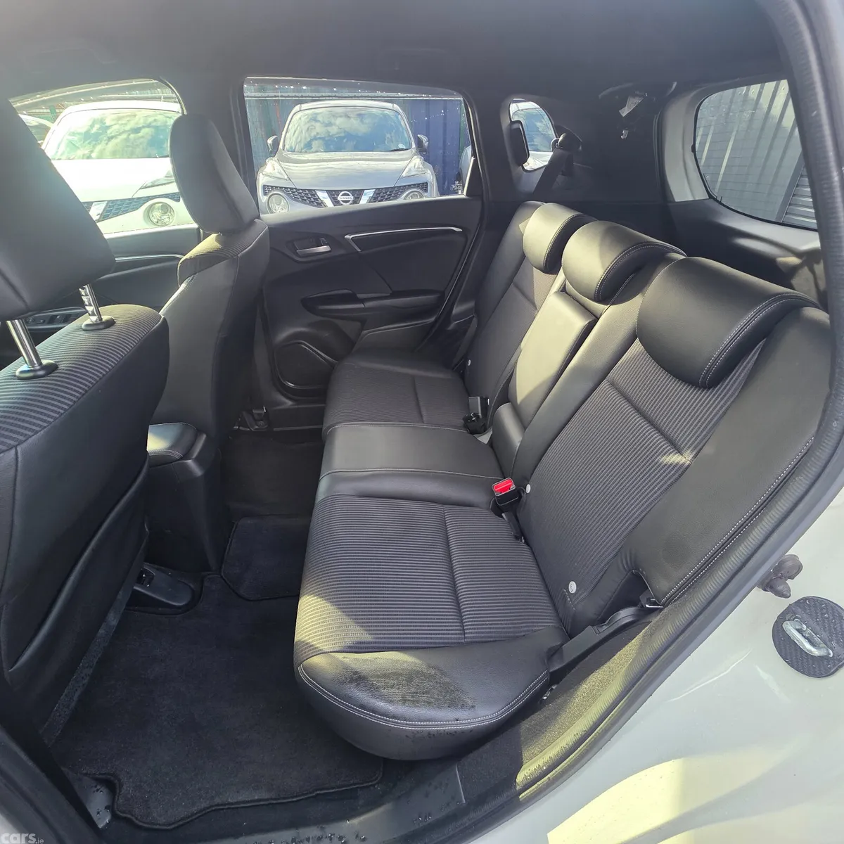 Honda Fit Hatchback, Petrol Hybrid, 2018, White