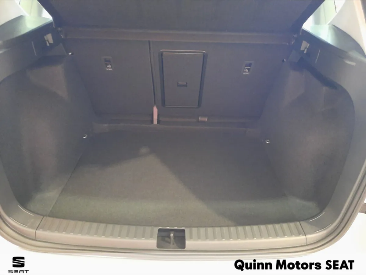 SEAT Ateca SUV, Diesel, 2026, Silver