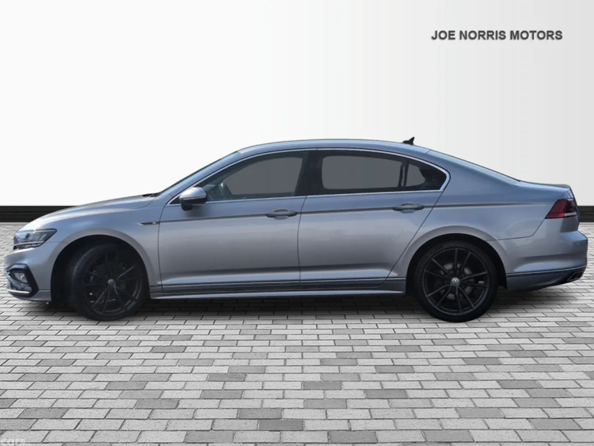 Volkswagen Passat Saloon, Petrol, 2020, Grey