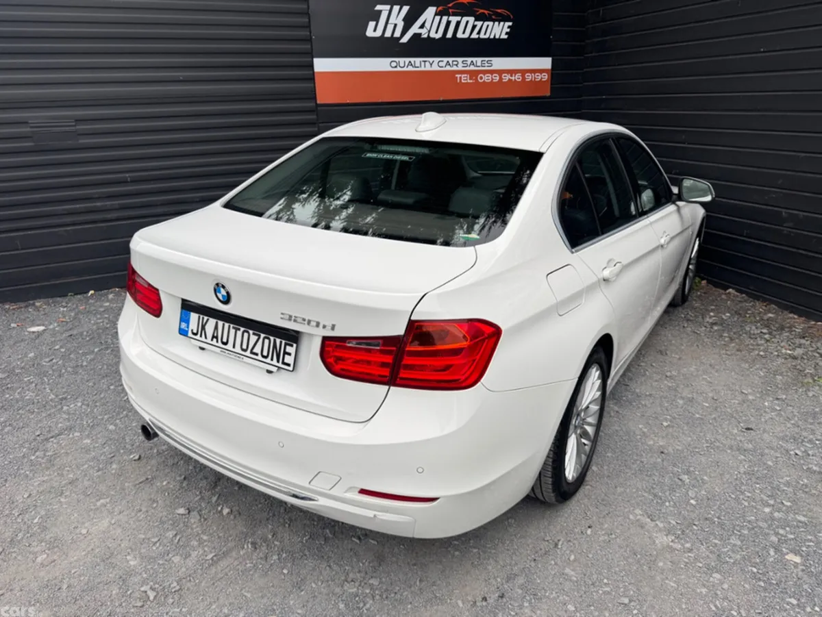 BMW 3-Series Saloon, Diesel, 2015, White