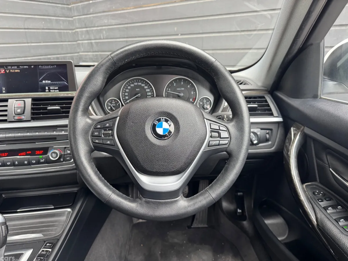 BMW 3-Series Saloon, Diesel, 2015, White