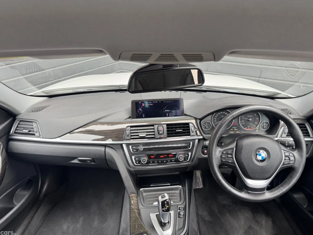 BMW 3-Series Saloon, Diesel, 2015, White