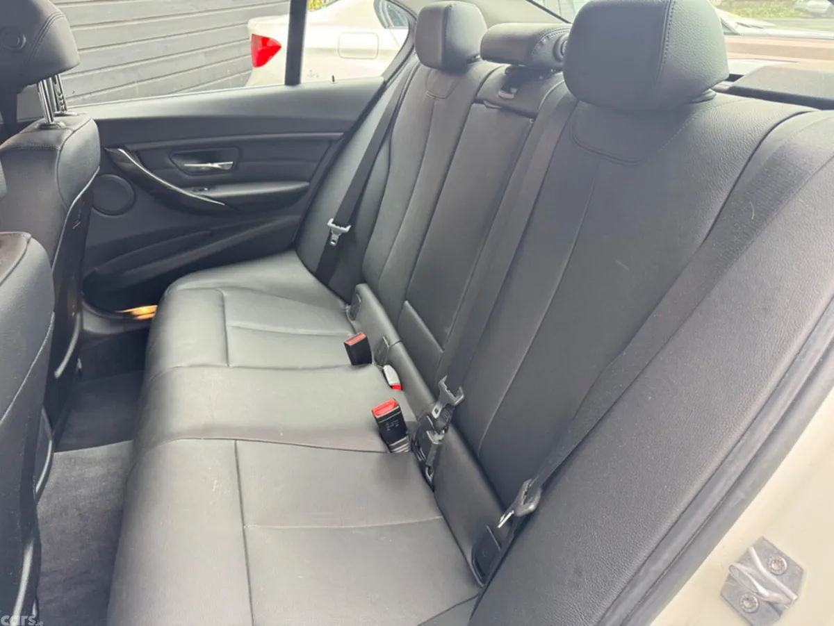 BMW 3-Series Saloon, Diesel, 2015, White