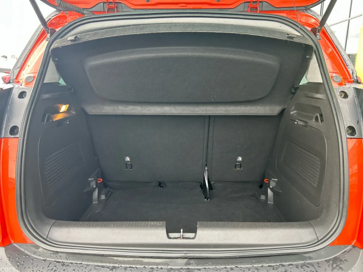 Opel Crossland MPV, Petrol, 2022, Orange