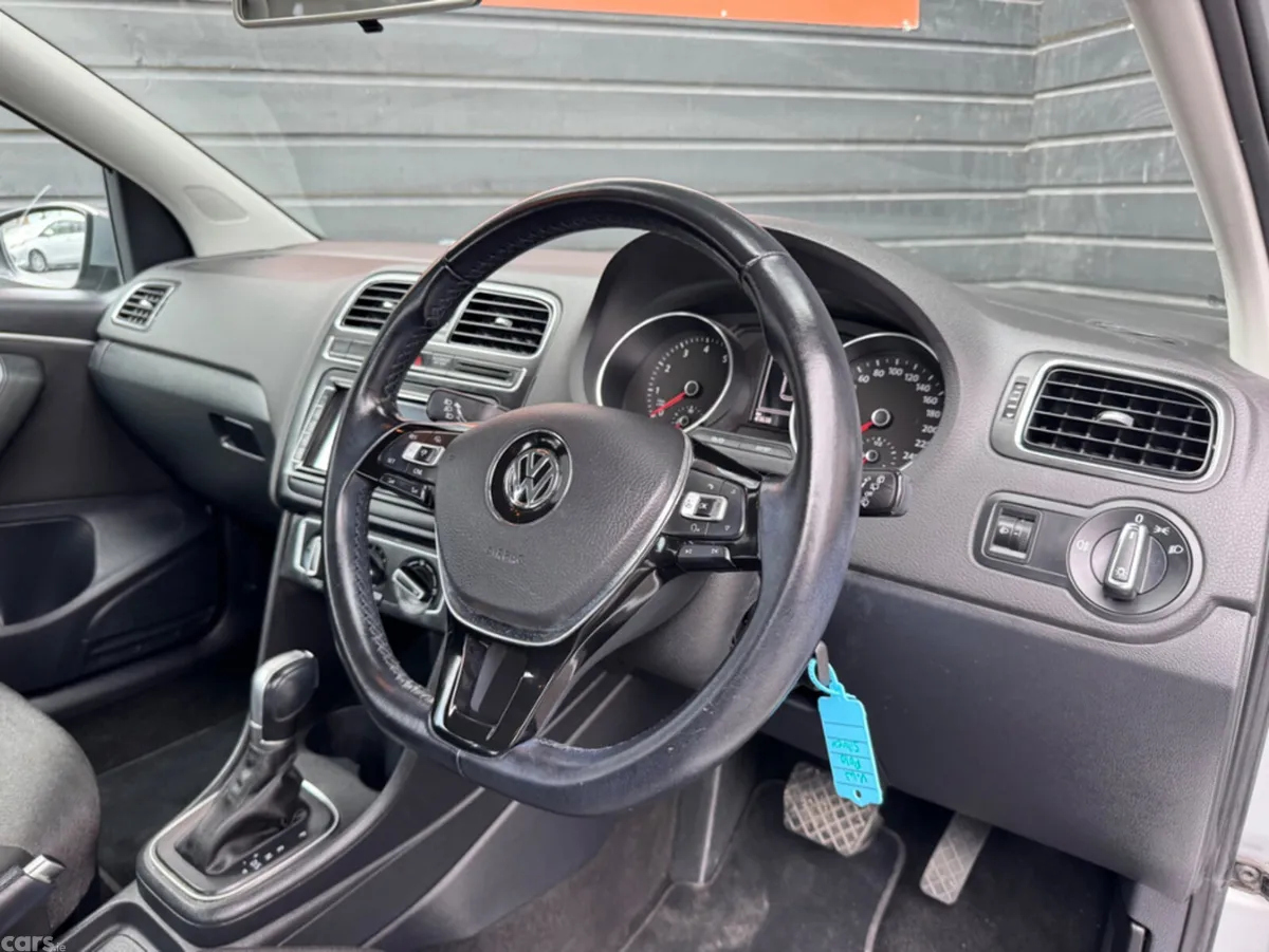 Volkswagen Polo Hatchback, Petrol, 2015, Silver