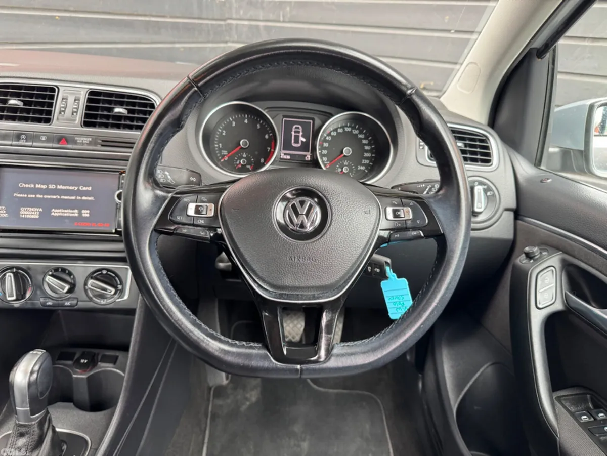 Volkswagen Polo Hatchback, Petrol, 2015, Silver