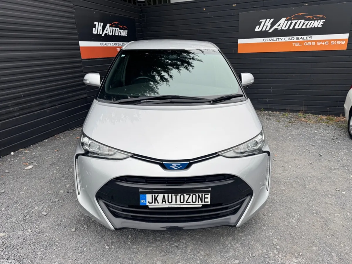 Toyota Estima MPV, Petrol Hybrid, 2018, Silver