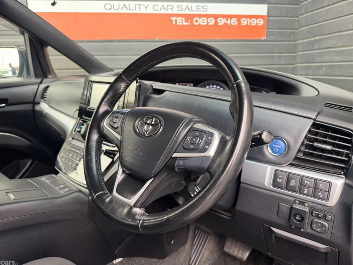 Toyota Estima MPV, Petrol Hybrid, 2018, Silver