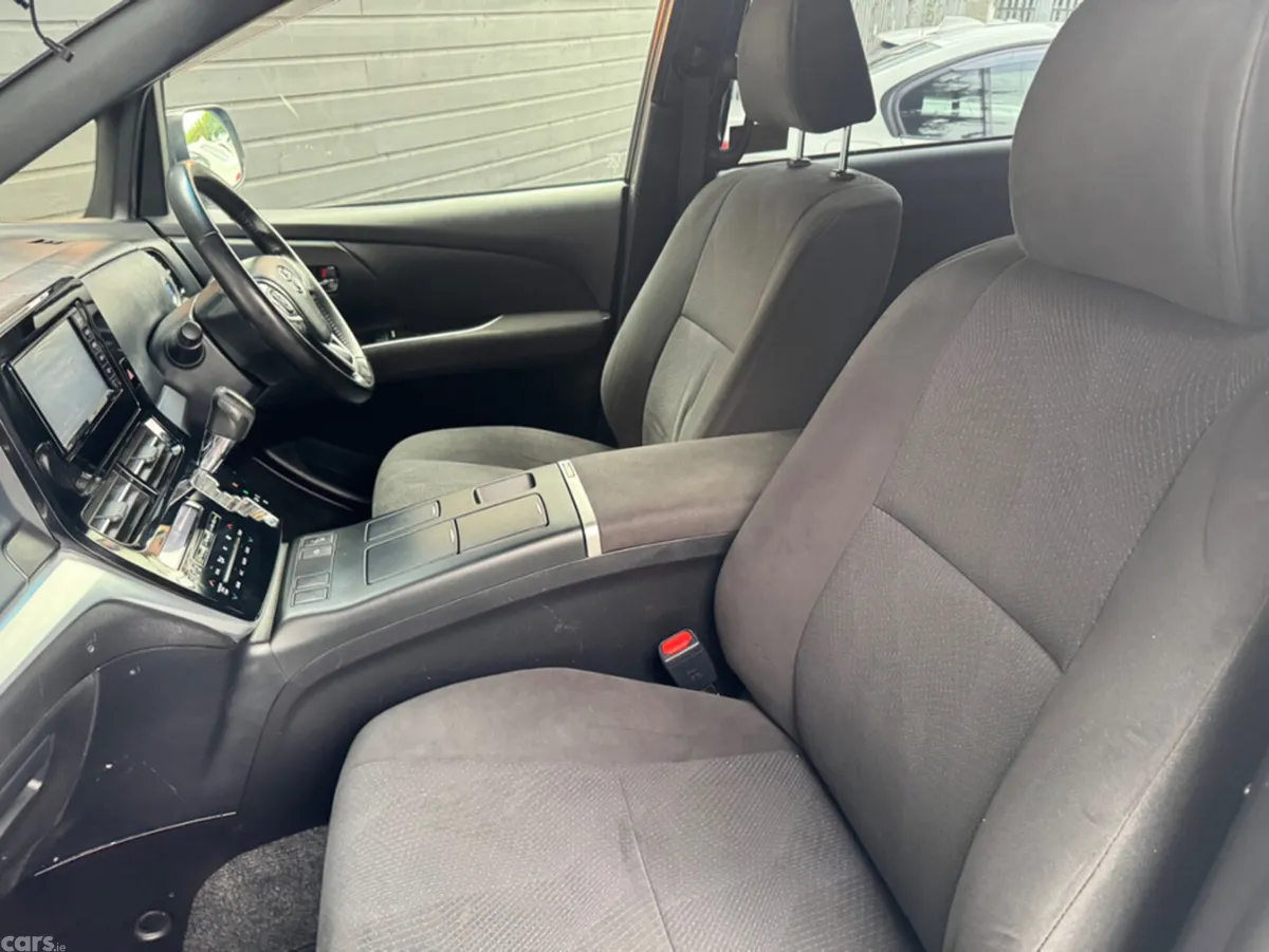 Toyota Estima MPV, Petrol Hybrid, 2018, Silver
