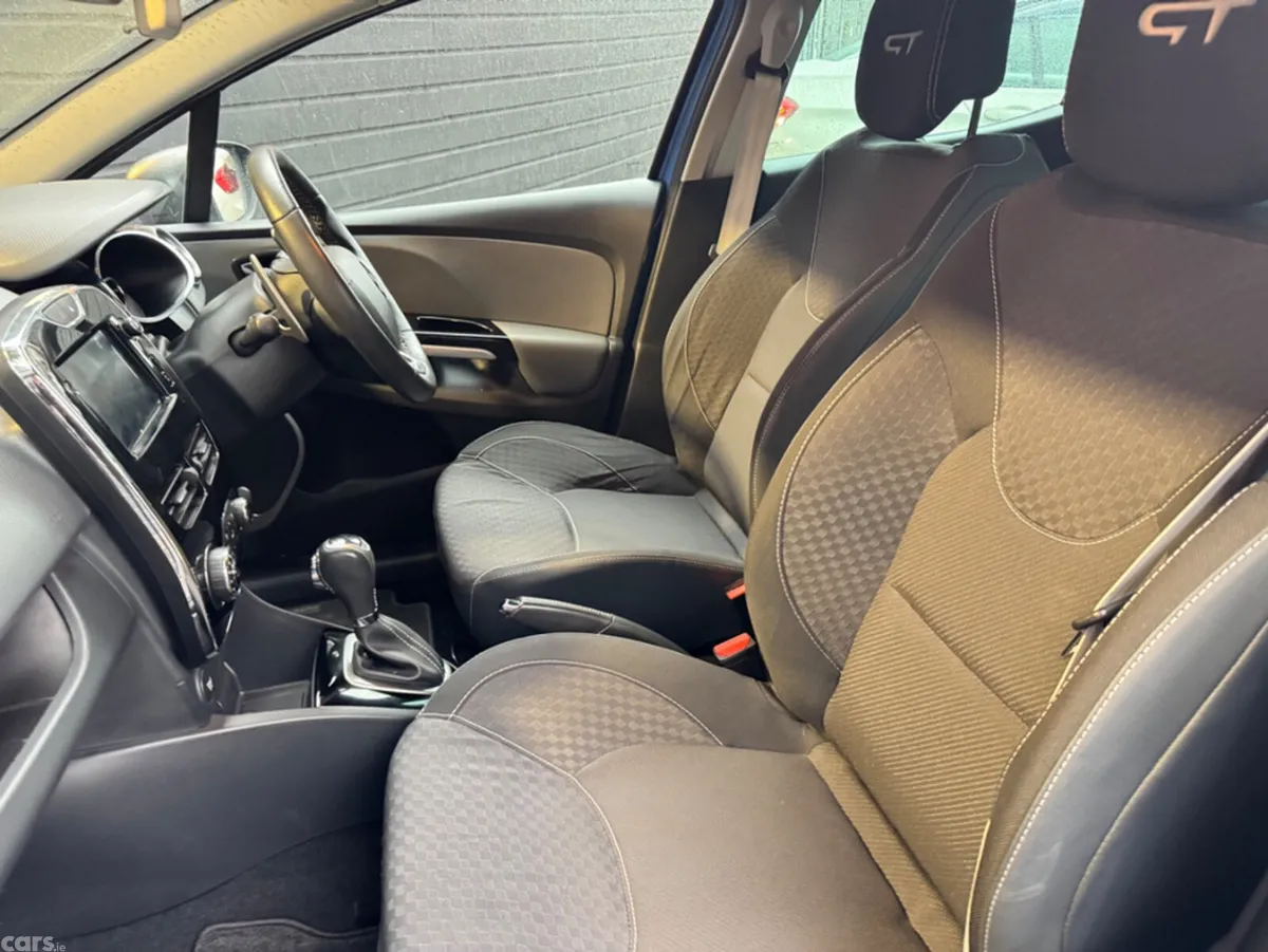 Renault Clio Hatchback, Petrol, 2014, Blue
