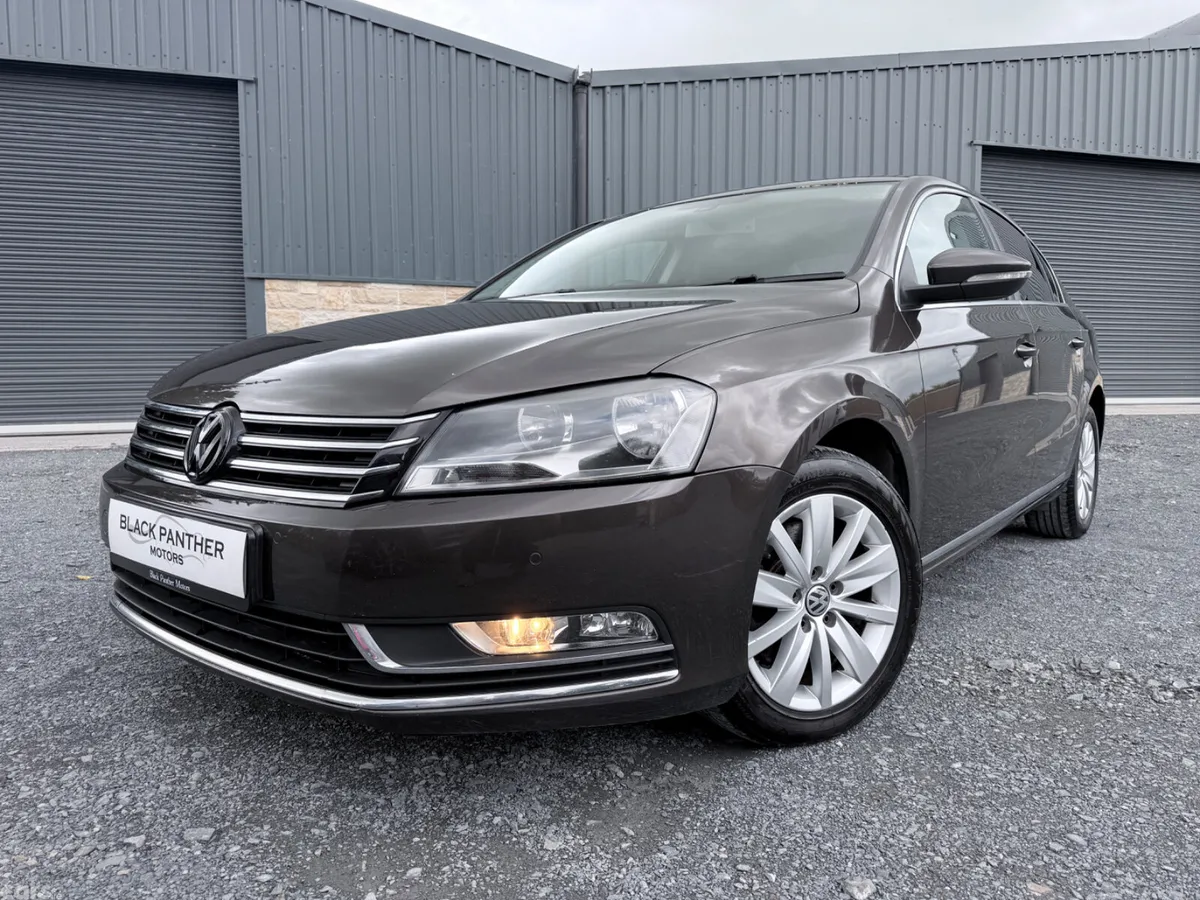 Volkswagen Passat Saloon, Diesel, 2014, Brown