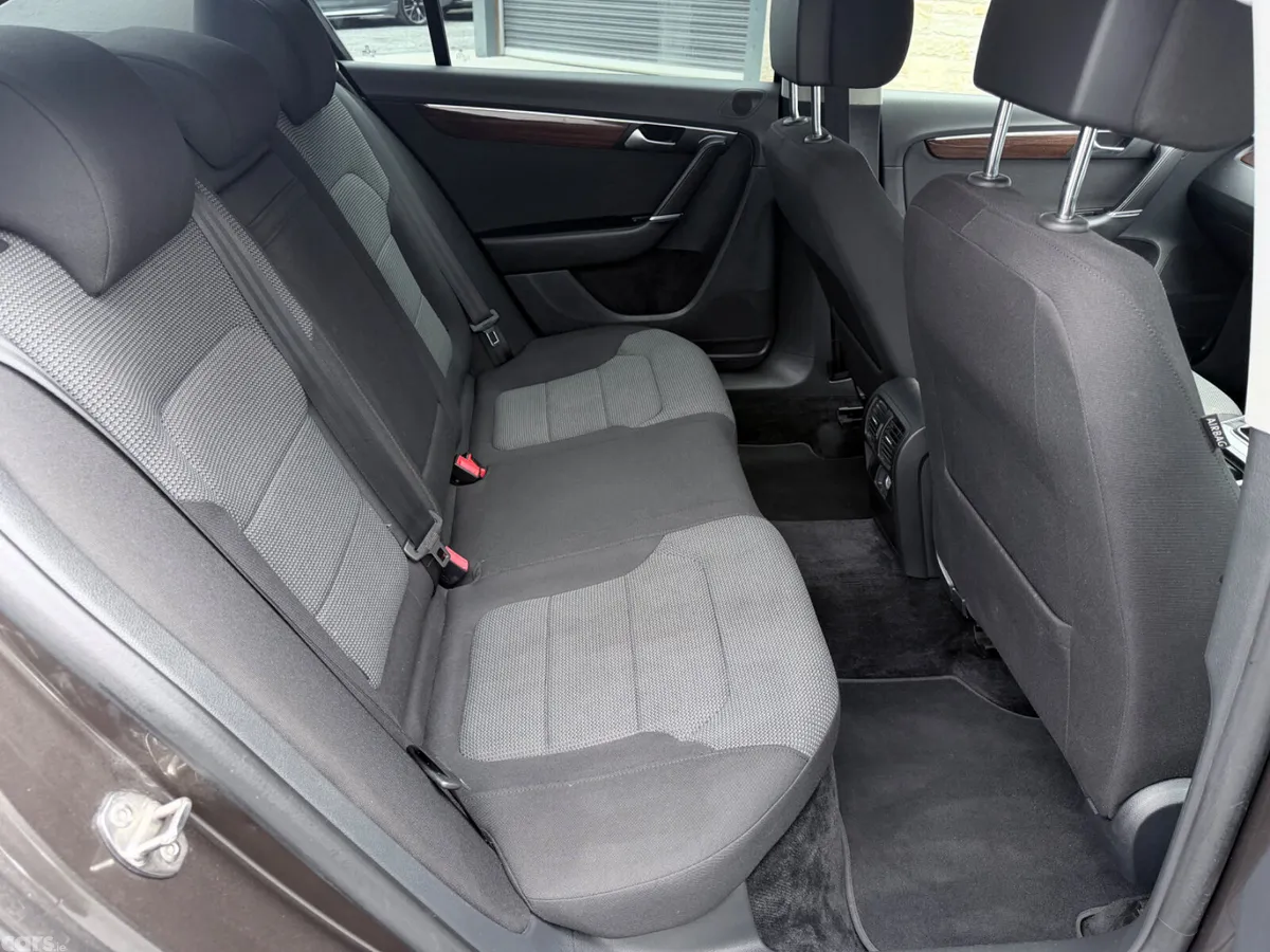 Volkswagen Passat Saloon, Diesel, 2014, Brown