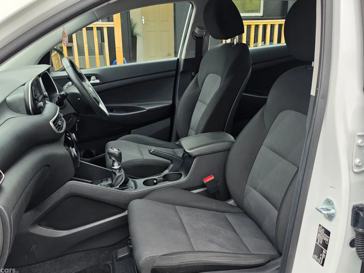 Hyundai Tucson SUV, Diesel, 2019, White