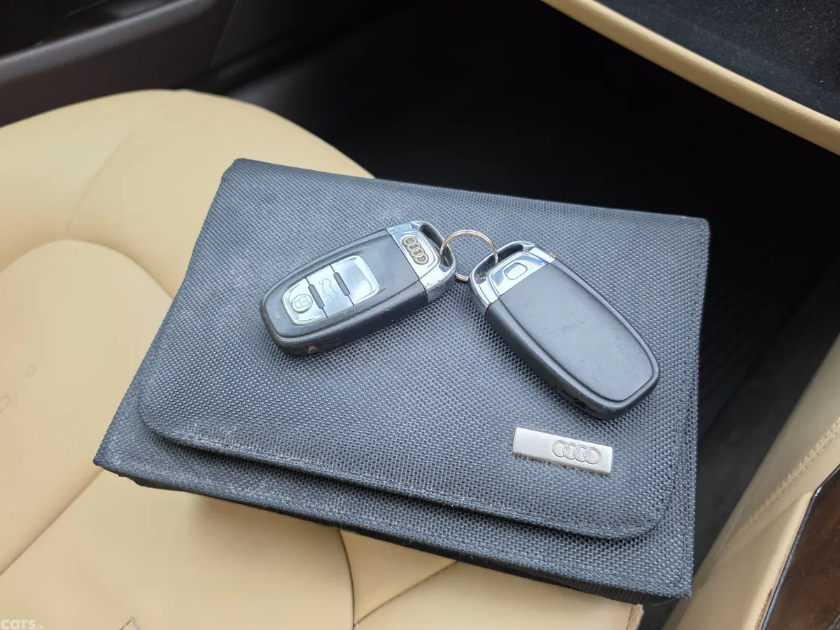Audi A6 Saloon, Diesel, 2014, Blue