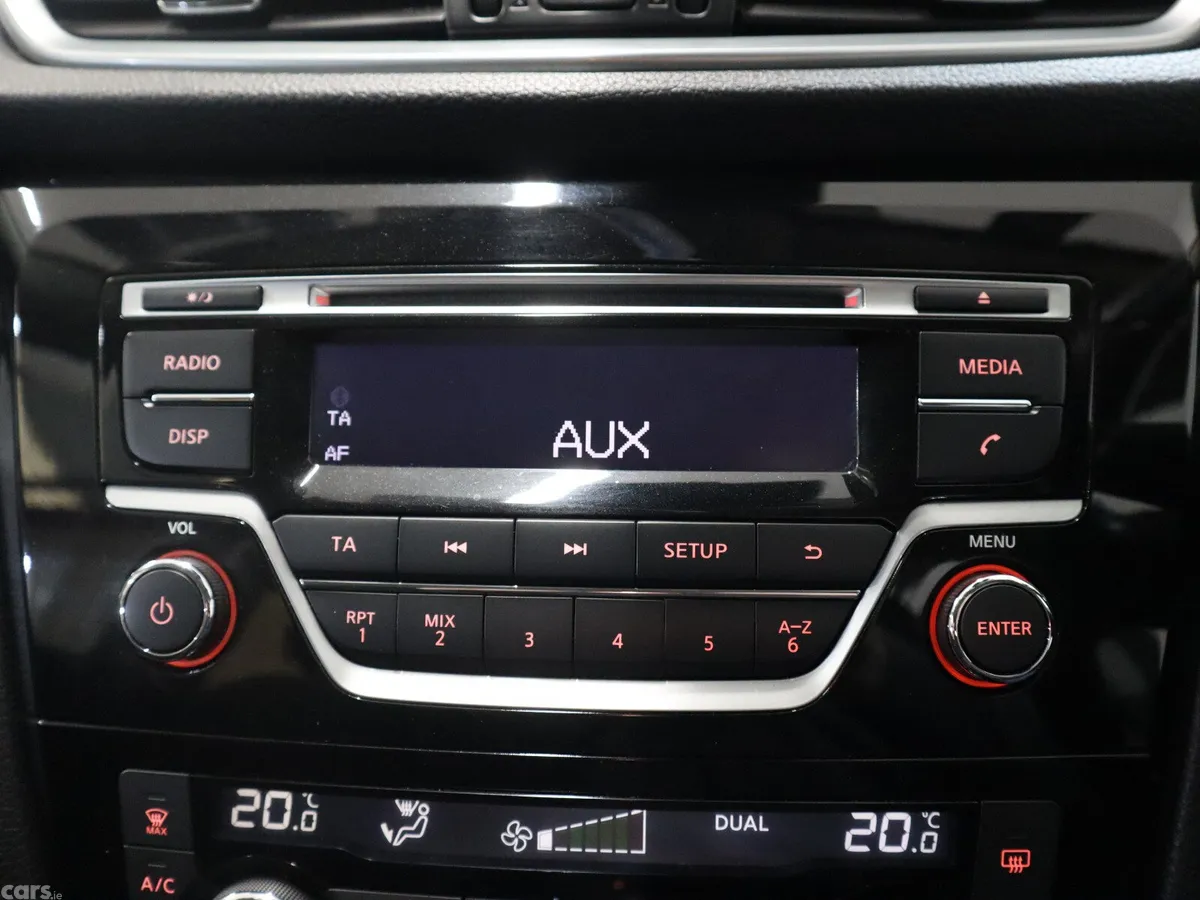 Nissan Qashqai SUV, Petrol, 2017, Black