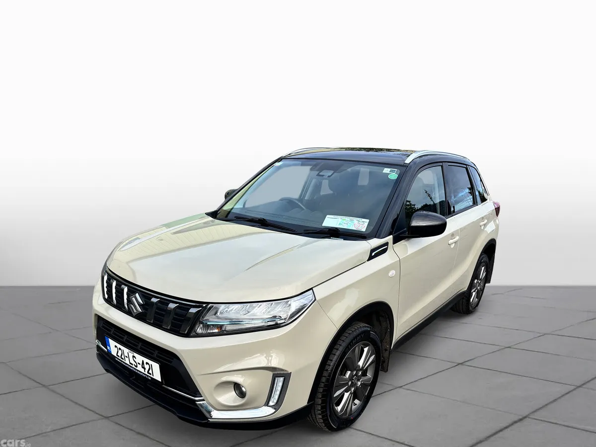 Suzuki Vitara SUV, Petrol, 2022, White