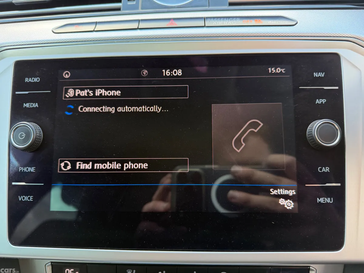 Volkswagen Passat Saloon, Diesel, 2019, Grey