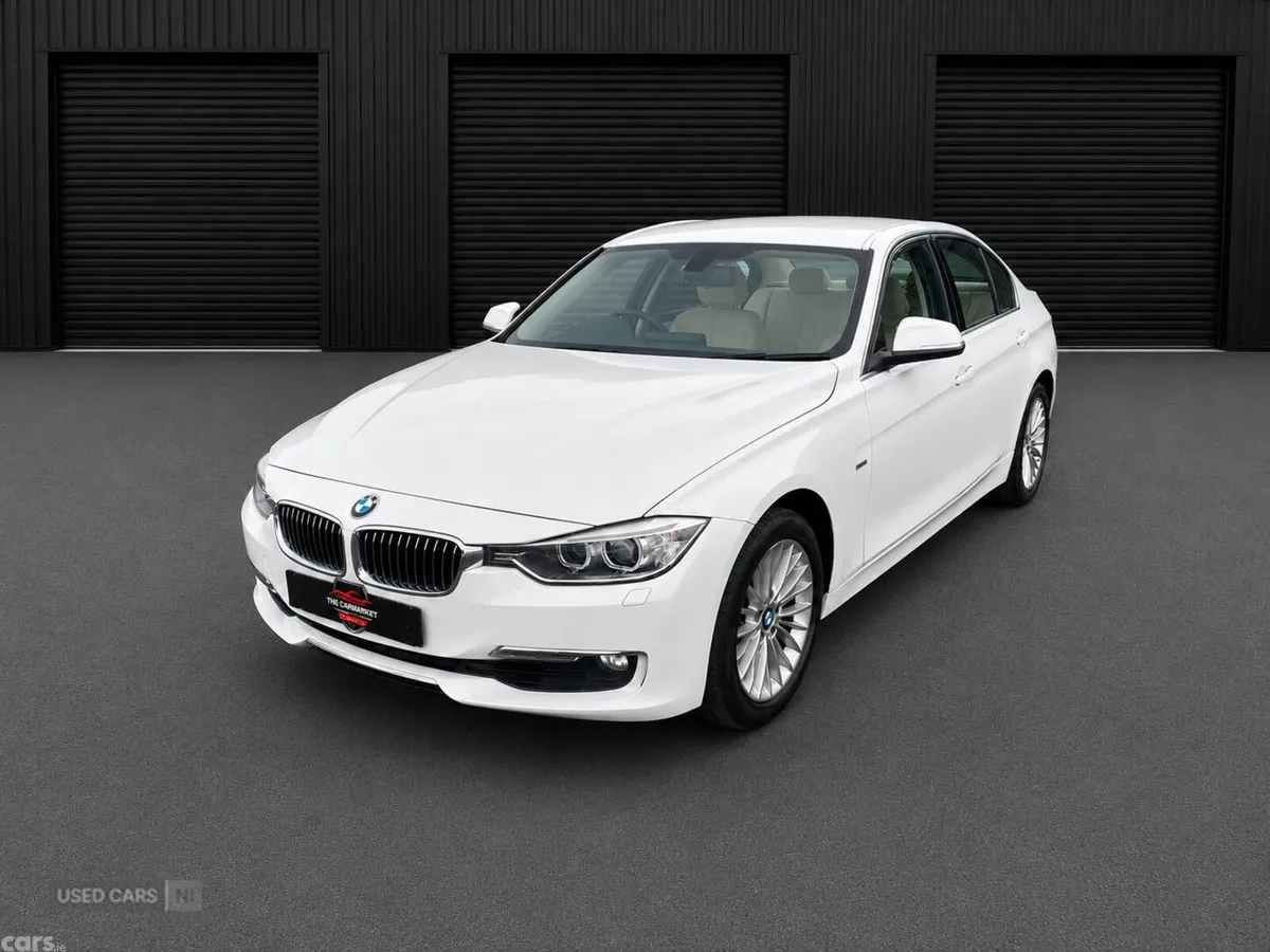 BMW 3-Series , Petrol, 2013, White