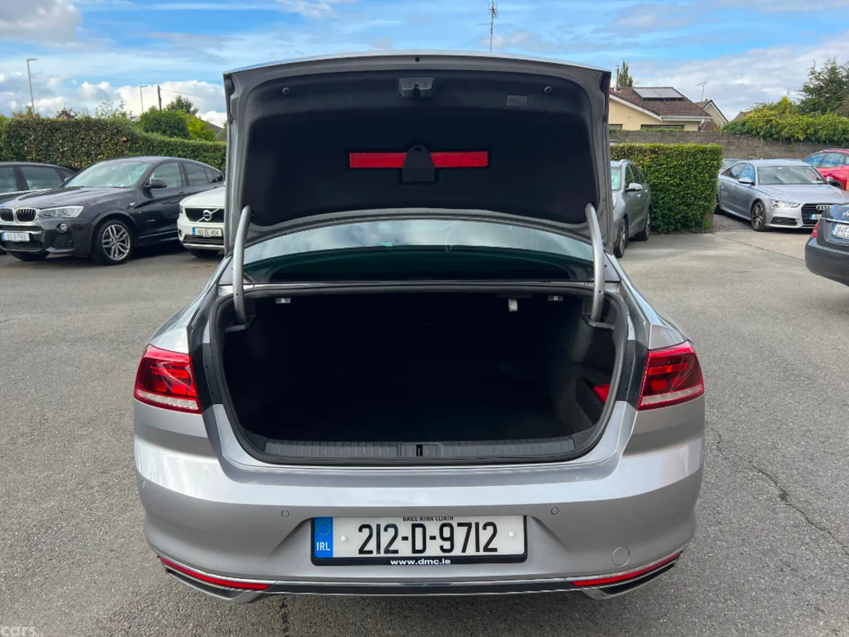 Volkswagen Passat Saloon, Diesel, 2021, Grey