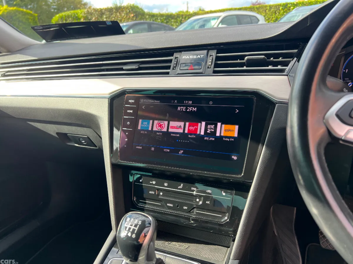 Volkswagen Passat Saloon, Diesel, 2021, Grey