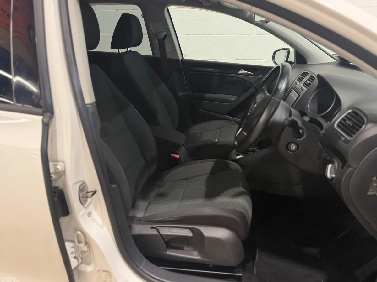 Volkswagen Golf Hatchback, Petrol, 2012, White