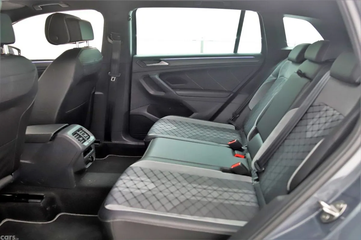 Volkswagen Tiguan SUV, Diesel, 2023, Grey