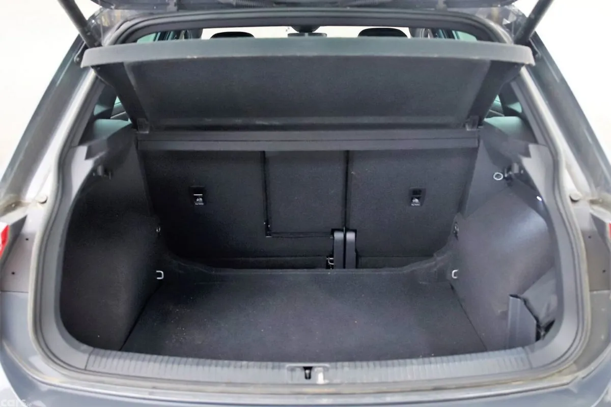 Volkswagen Tiguan SUV, Diesel, 2023, Grey