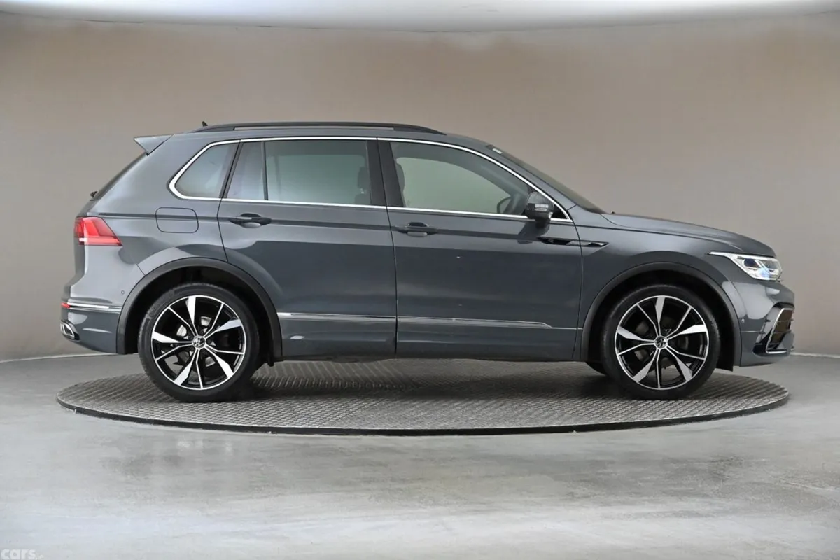 Volkswagen Tiguan SUV, Diesel, 2023, Grey