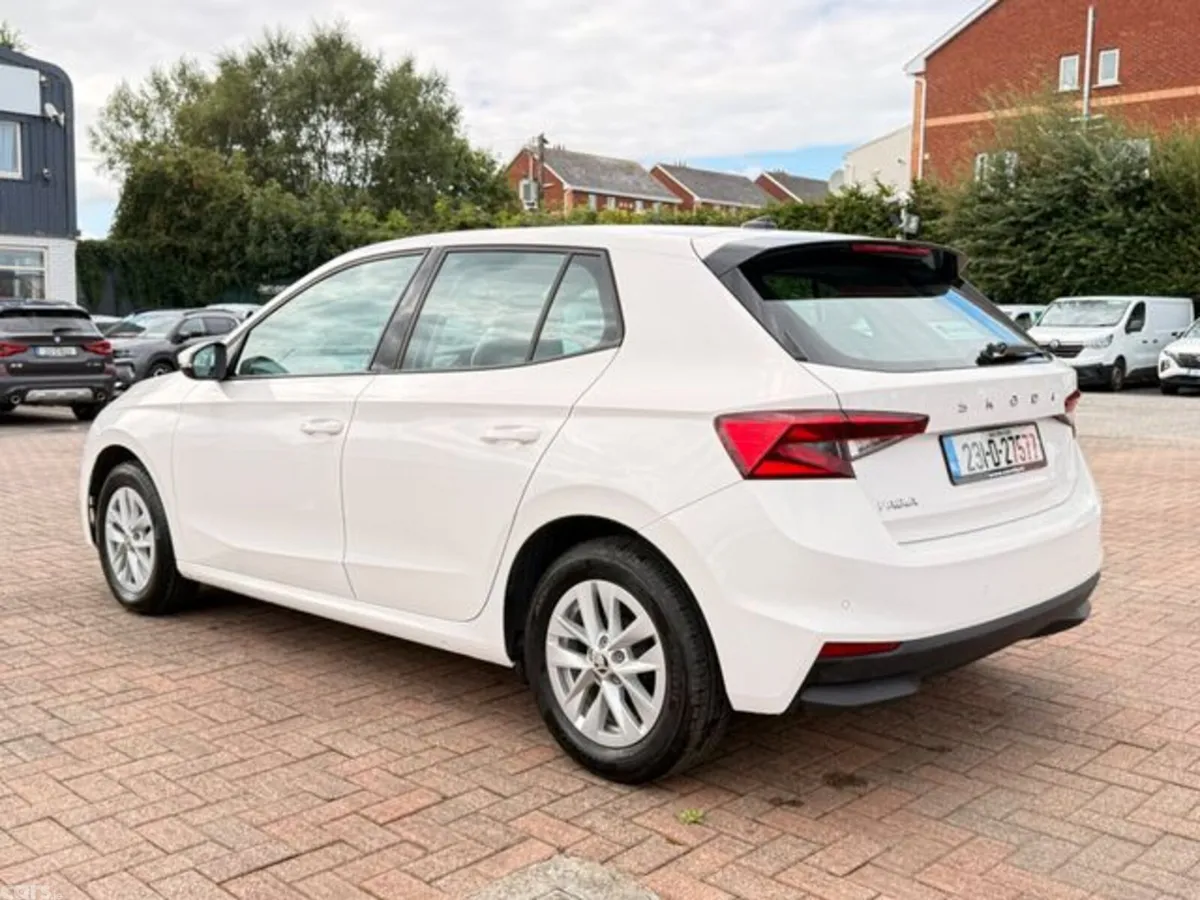 Skoda Fabia Hatchback, Petrol, 2023, White